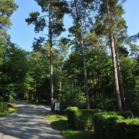 Village De Vacances De Vencimont Voneche ภายนอก รูปภาพ